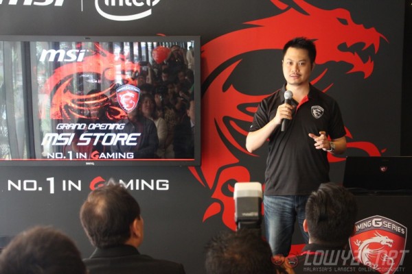 msi-store-opening-1