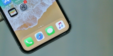 iphone x hands on 21