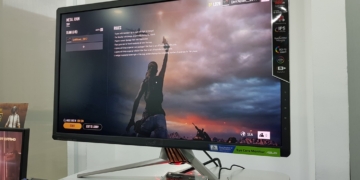 ASUS ROG Swift PG27UQ 4K HDR 144Hz Gaming Monitor