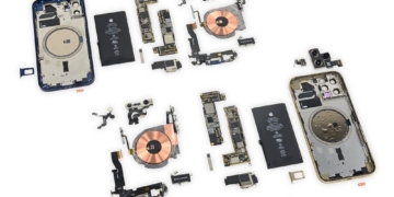 iPhone 12 teardown