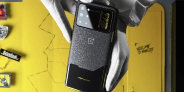 OnePlus 8T Cyberpunk 2077 Edition 2