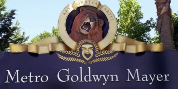 MGM Studio Sign Variety 800