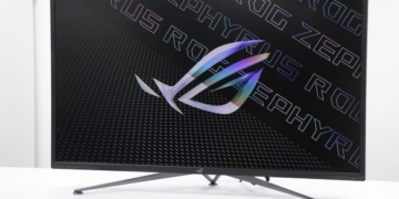 ASUS ROG Swift XG43UQ 1