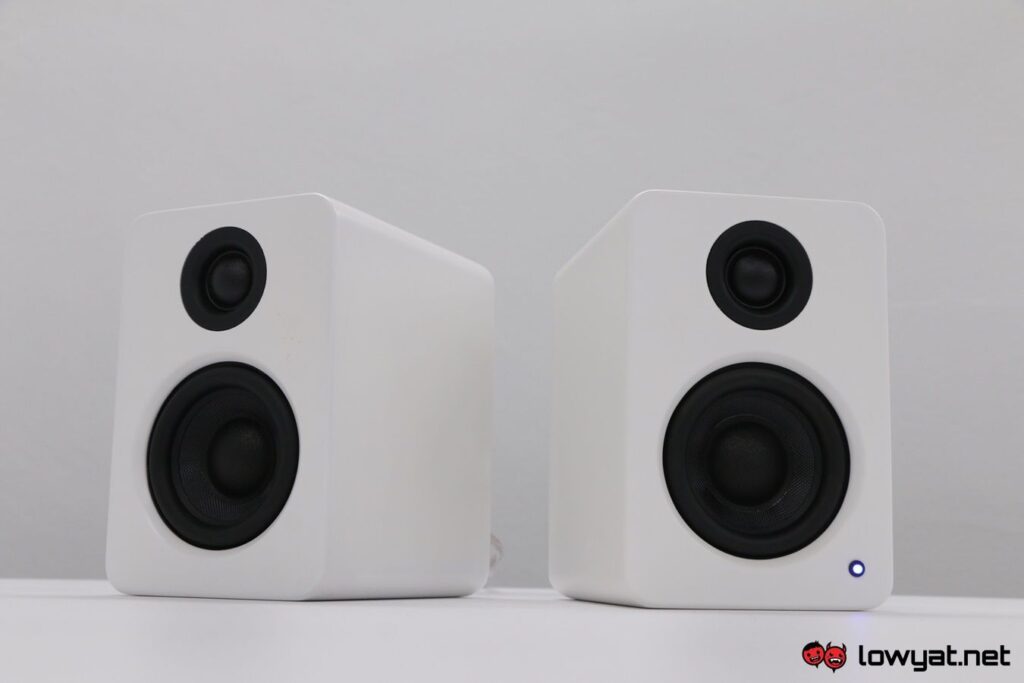 Kanto Yu2 Speakers 4