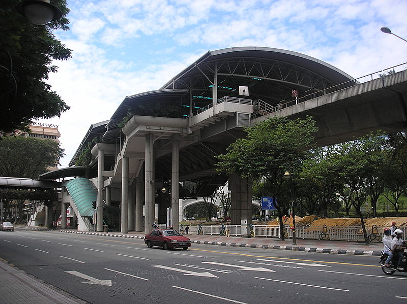 rapid kl lrt station