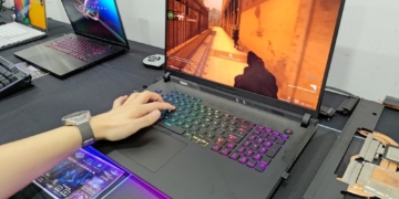 ASUS ROG Strix G18