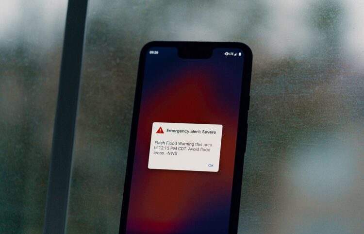 govt exploring smartphone based alerts for emergencies